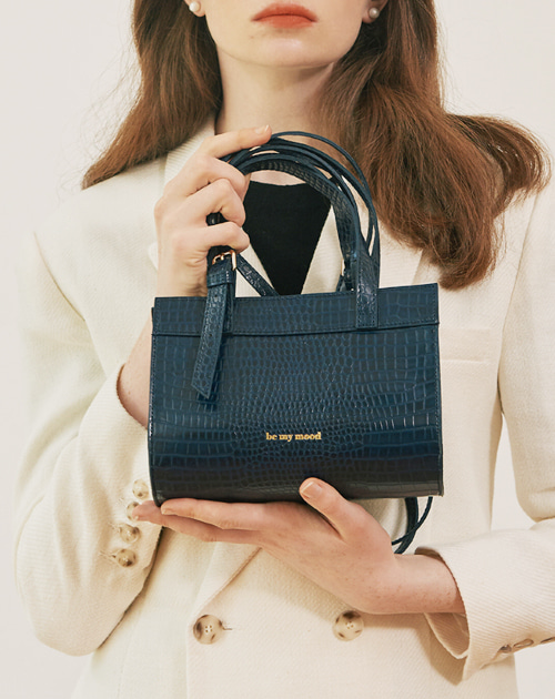 two strap bag - navy